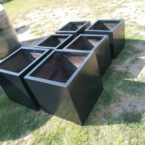 KARE FİBER SAKSI 26